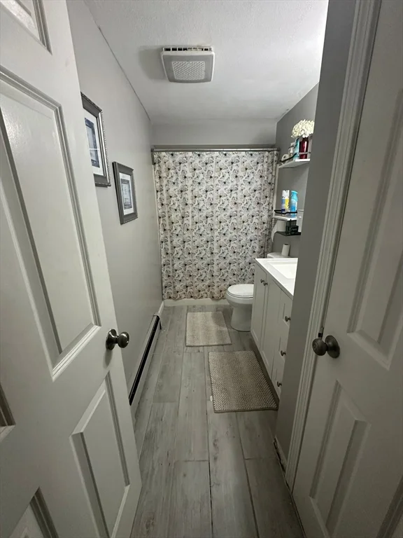 3 bed, 1 bath apartment for rent at 185B Park St Unit 1, Lawrence — photo 7 of 7