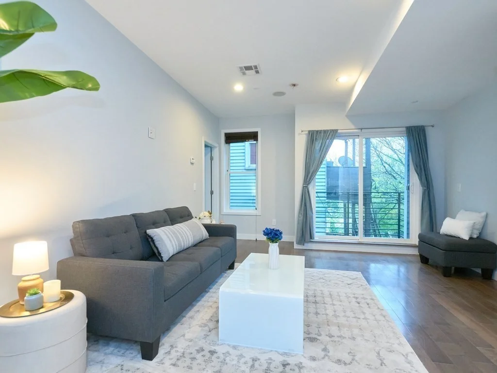 2 bed, 2 bath apartment for rent at 186-188 Paris St Unit 5, East Boston — photo 7 of 21