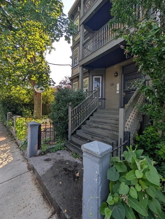 2 bed, 1 bath apartment for rent at 186 Amory St Unit 1, Jamaica Plain — photo 15 of 15
