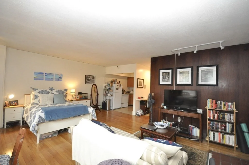 Studio bed, 1 bath apartment for rent at 186 Beacon St Unit 1B, Back Bay — photo 4 of 7