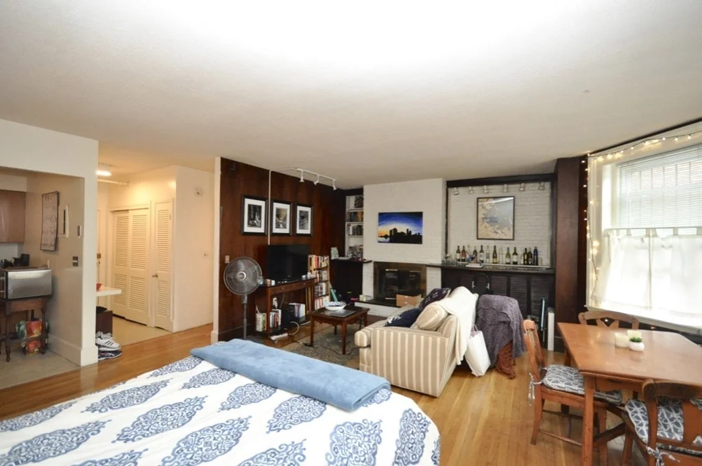 Studio bed, 1 bath apartment for rent at 186 Beacon St Unit 1B, Back Bay — photo 5 of 7