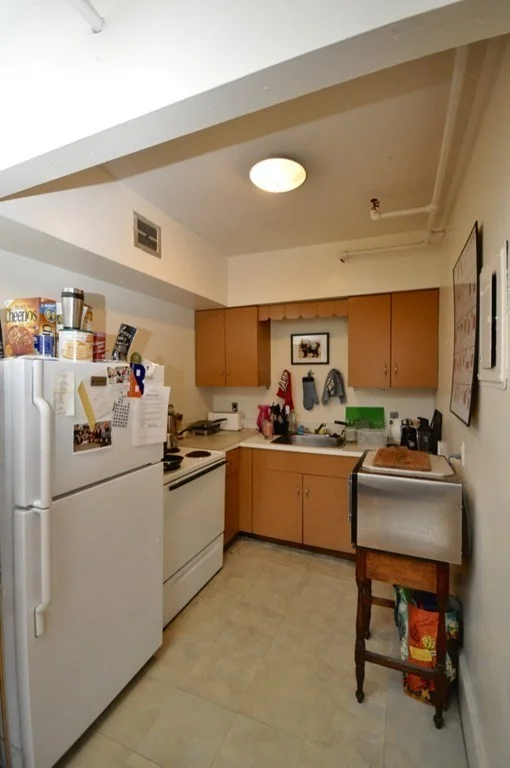 Studio bed, 1 bath apartment for rent at 186 Beacon St Unit 1B, Back Bay — photo 3 of 7