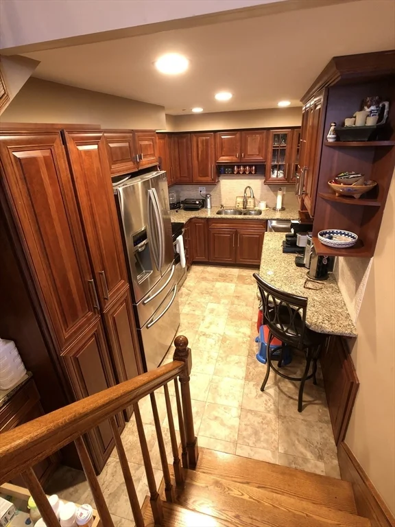 2 bed, 2 bath apartment for rent at 186 Beacon St Unit 3, Back Bay — photo 8 of 17