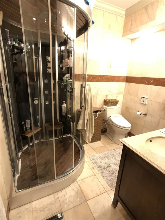 2 bed, 2 bath apartment for rent at 186 Beacon St Unit 3, Back Bay — photo 15 of 17