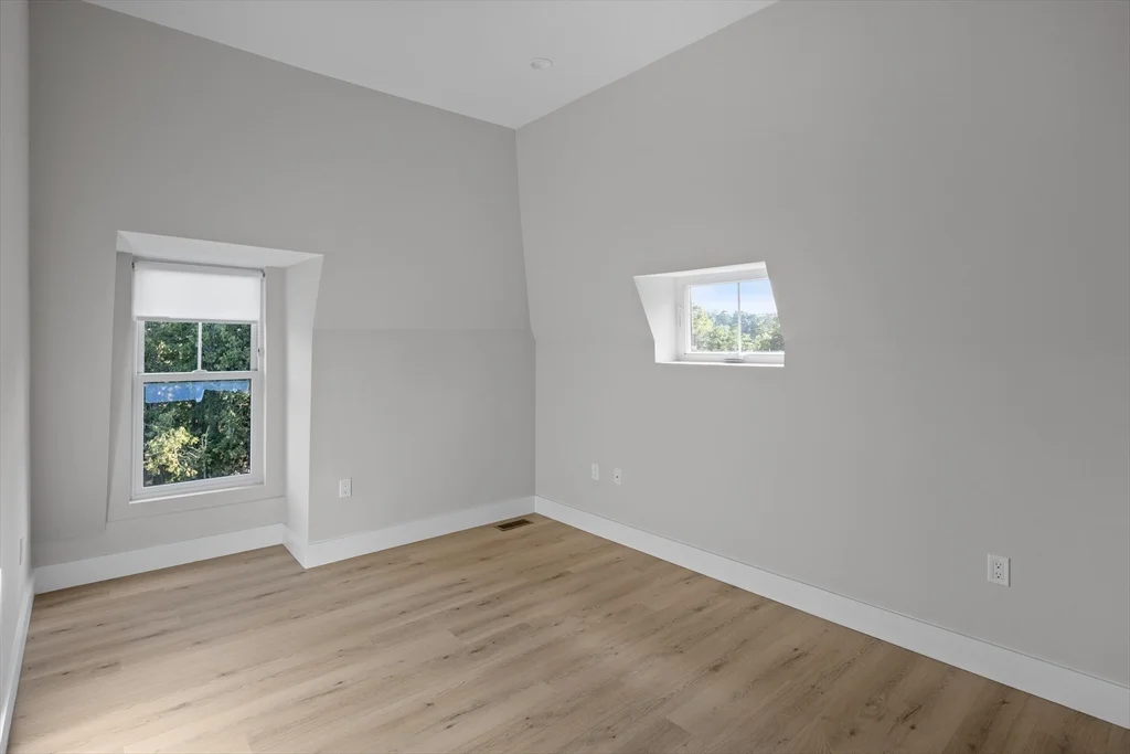 1 bed, 1 bath apartment for rent at 186 Bedford St Unit 201, Lexington — photo 4 of 10