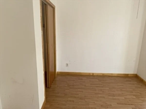 3 bed, 1 bath apartment for rent at 186 Billings St Unit 1, Quincy — photo 5 of 11