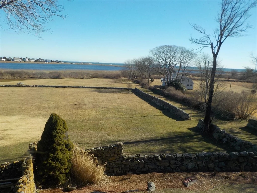 4 bed, 2 bath apartment for rent at 186 Brayton Point Rd, Acoaxet — photo 18 of 30