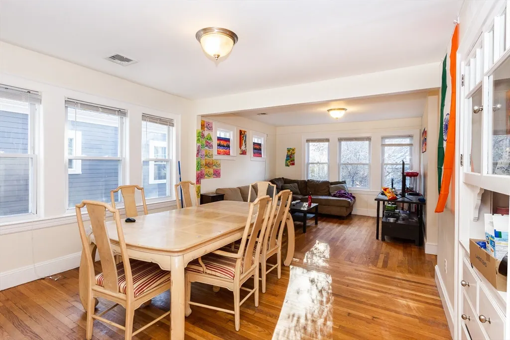 4 bed, 2 bath apartment for rent at 186 Calumet St Unit 186, Mission Hill — photo 1 of 13