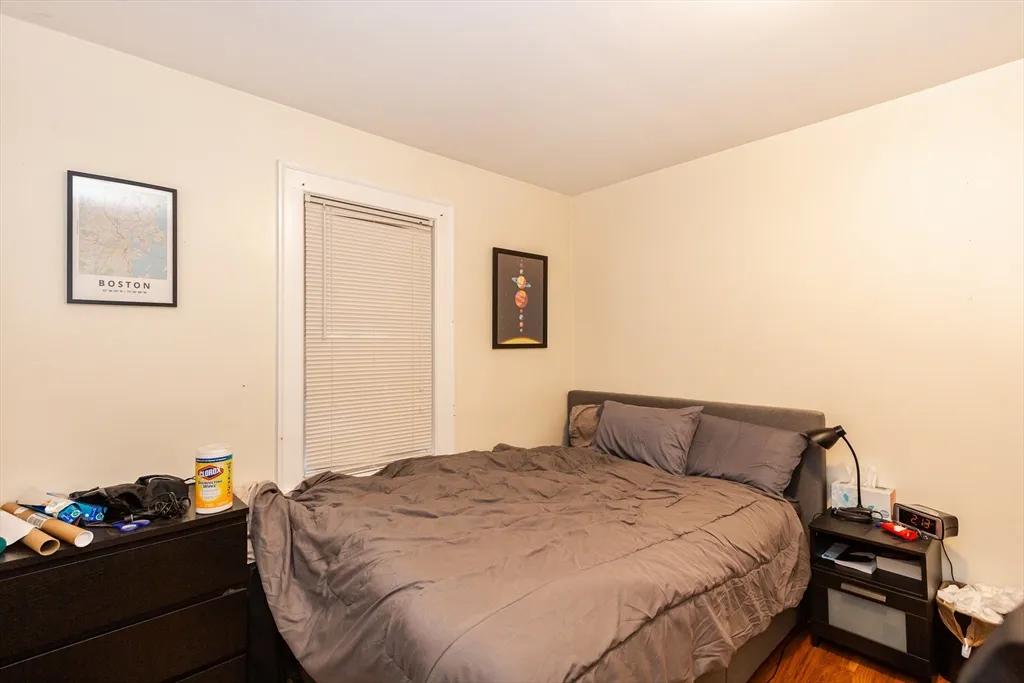 4 bed, 2 bath apartment for rent at 186 Calumet St Unit 186, Mission Hill — photo 8 of 13