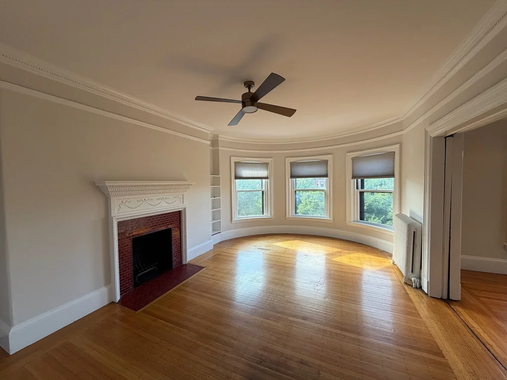 1 bed, 1 bath apartment for rent at 186 Commonwealth Ave Unit 63, Back Bay