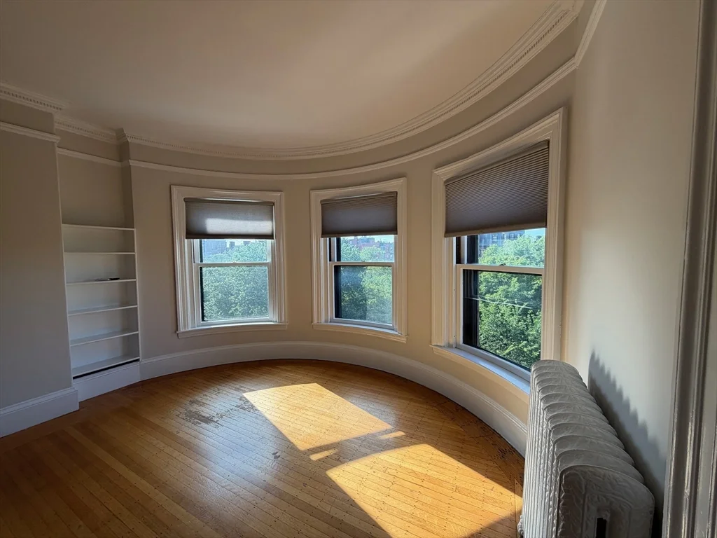 1 bed, 1 bath apartment for rent at 186 Commonwealth Ave Unit 63, Back Bay — photo 2 of 16