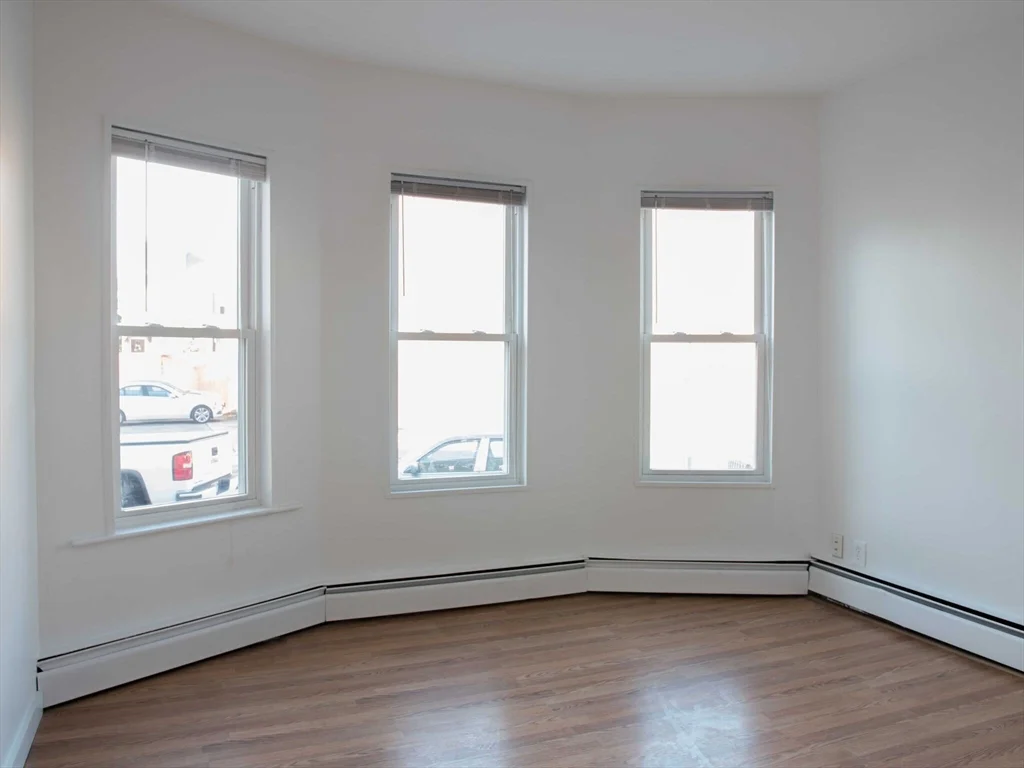 2 bed, 1 bath apartment for rent at 186 Emerson St Unit 1, South Boston