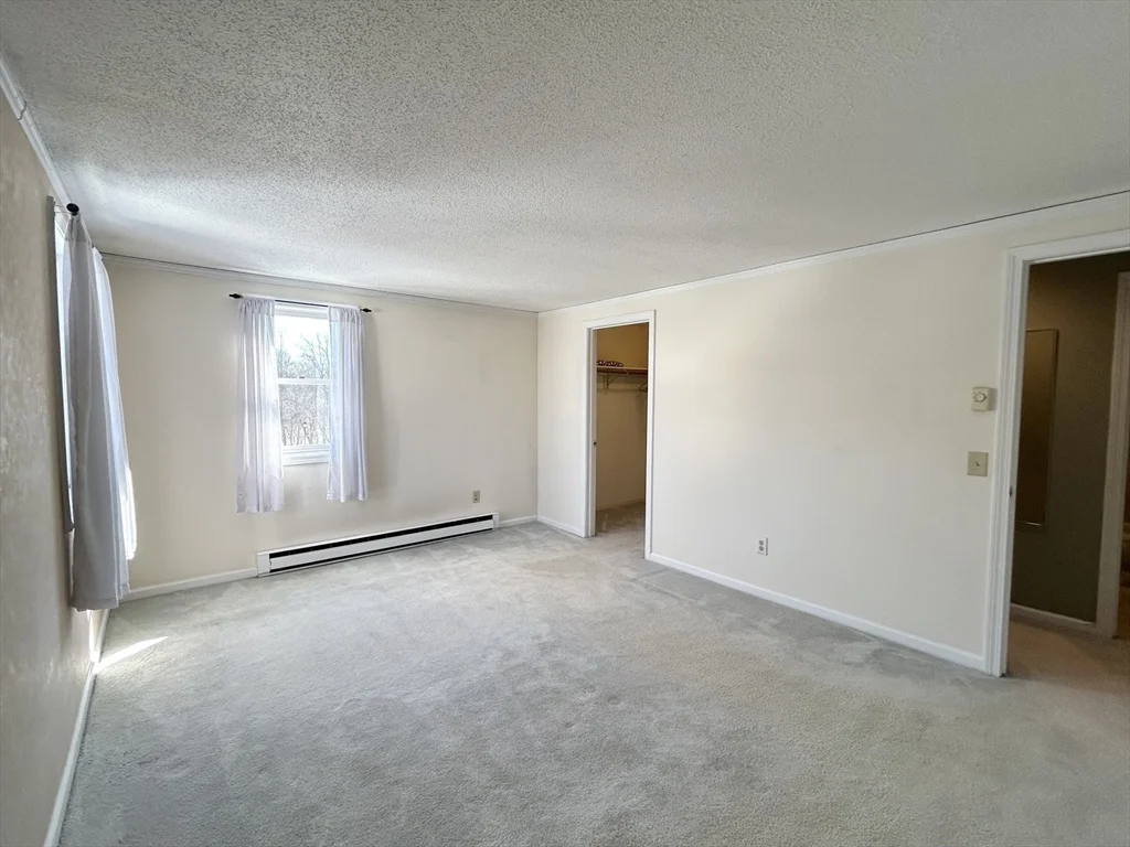 2 bed, 1 bath apartment for rent at 186 Heritage Dr Unit 186, Northbridge — photo 11 of 16
