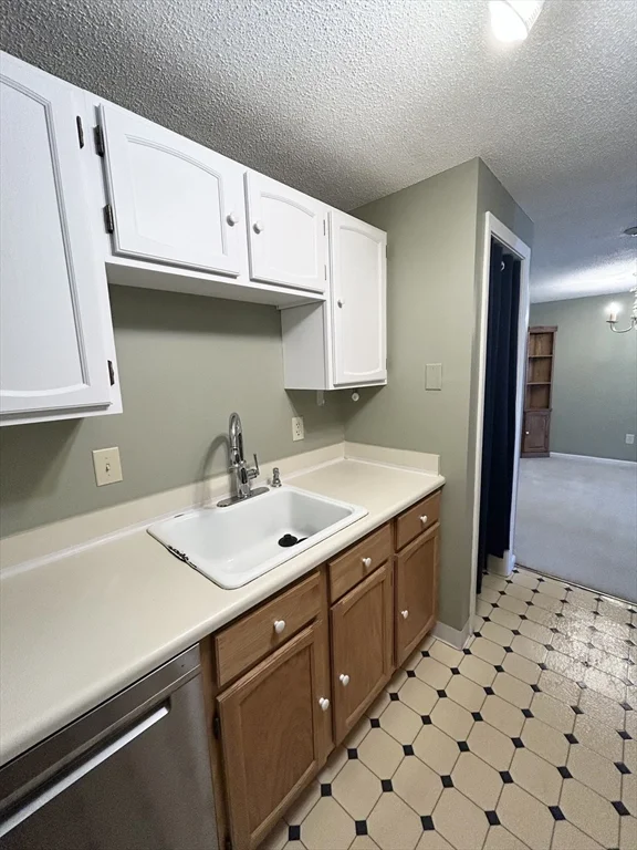 2 bed, 1 bath apartment for rent at 186 Heritage Dr Unit 186, Northbridge — photo 9 of 16