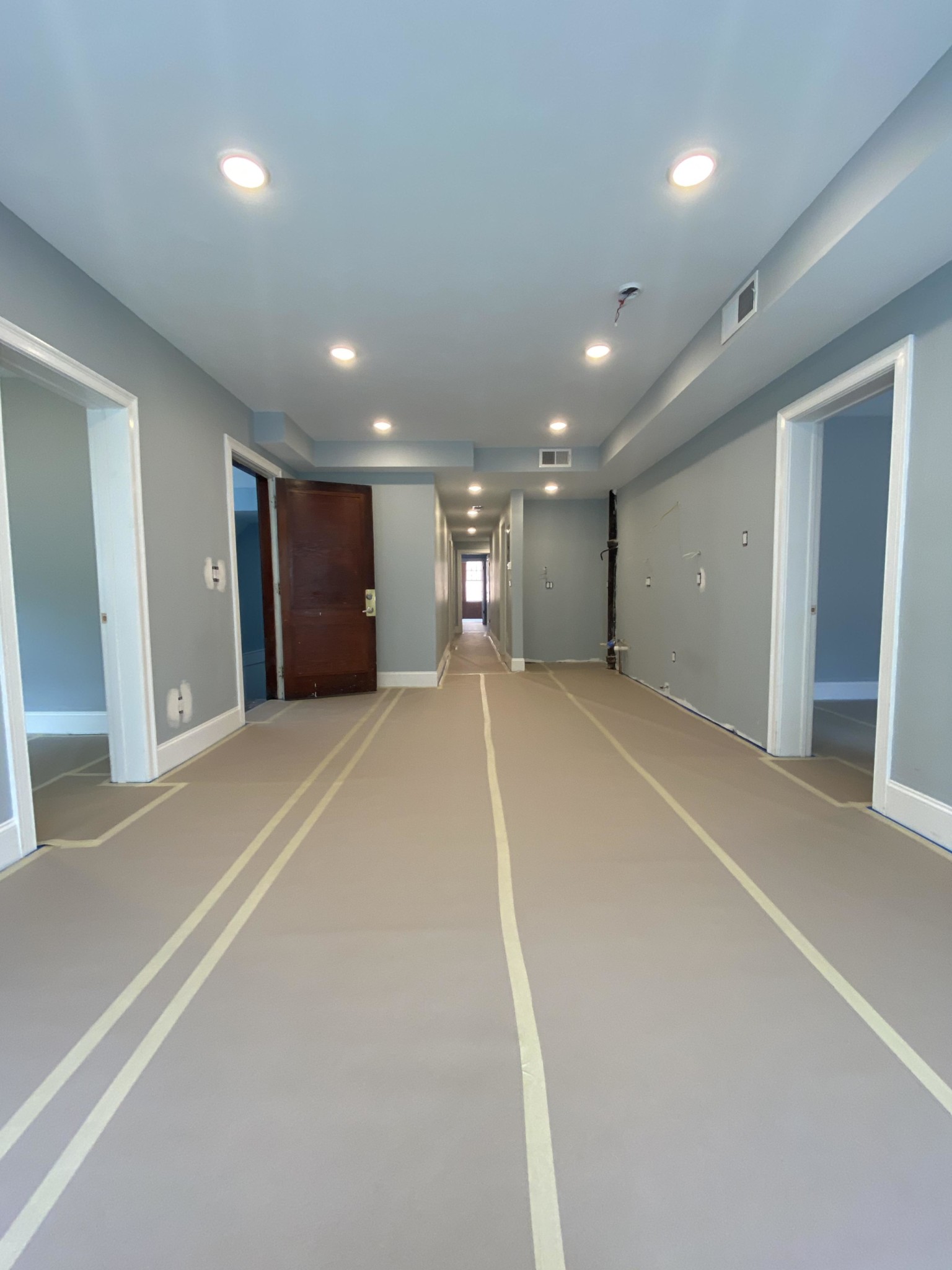 5 bed, 2 bath apartment for rent at 186 Kelton St Unit 2, Brighton — photo 13 of 21