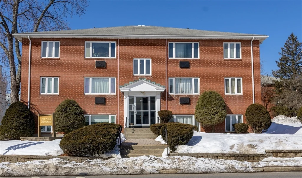 2 bed, 1 bath apartment for rent at 186 Lexington St Unit 3, Watertown — photo 12 of 12