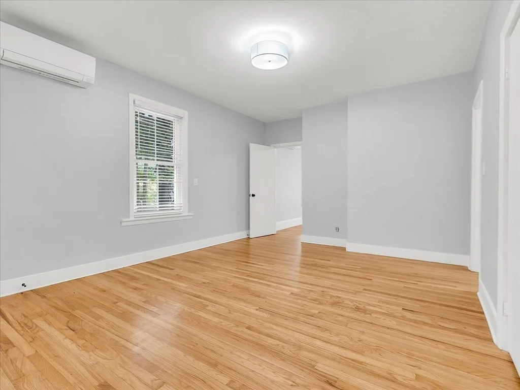 3 bed, 1 bath apartment for rent at 186 Main St Unit 1, Wayland — photo 7 of 23