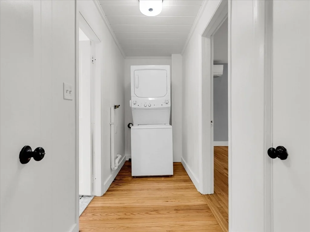 3 bed, 1 bath apartment for rent at 186 Main St Unit 1, Wayland — photo 11 of 23