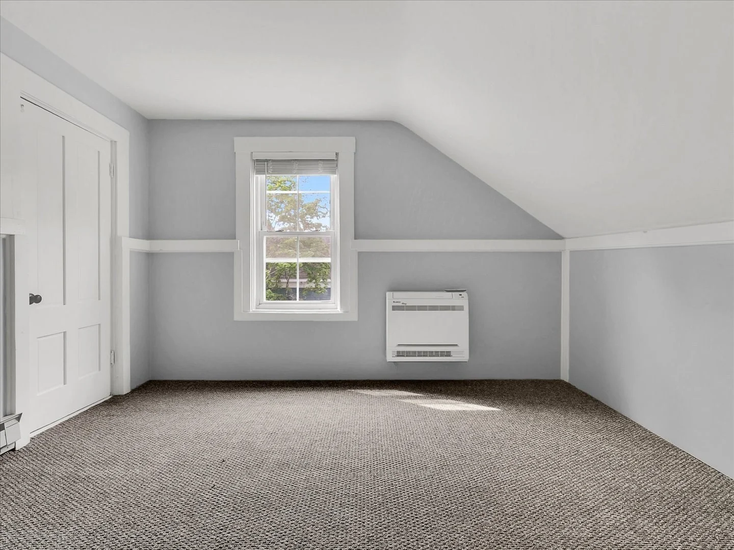 5 bed, 2 bath apartment for rent at 186 Main St Unit 2, Wayland — photo 13 of 16
