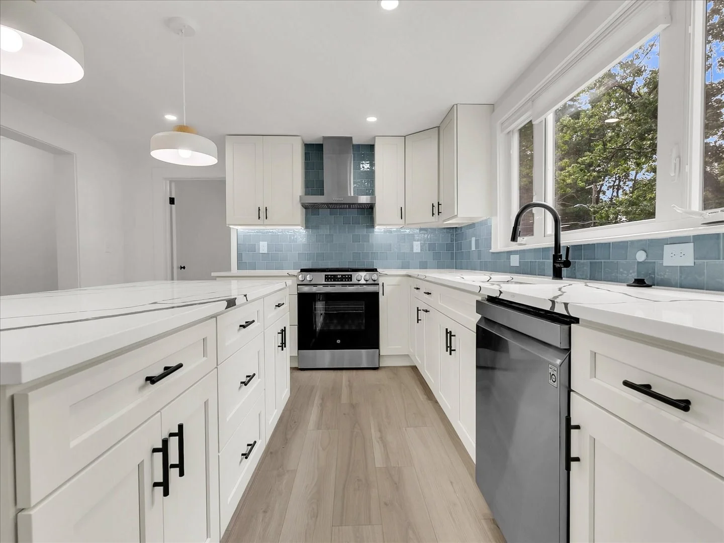 5 bed, 2 bath apartment for rent at 186 Main St Unit 2, Wayland — photo 5 of 16