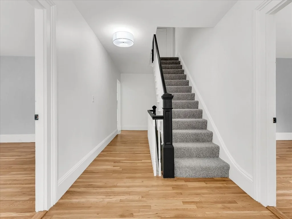 5 bed, 2 bath apartment for rent at 186 Main St Unit 2, Wayland — photo 13 of 20