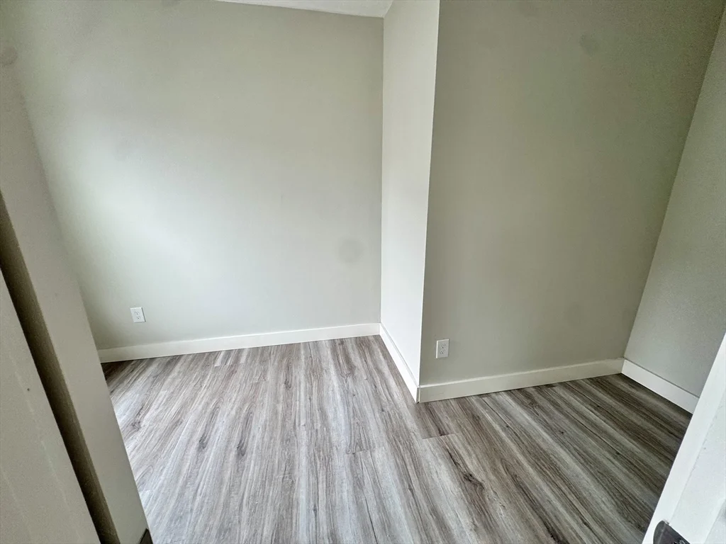 1 bed, 1 bath apartment for rent at 186 Marion Unit 2, East Boston — photo 4 of 8
