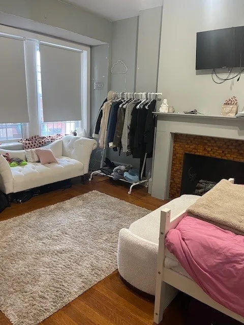 3 bed, 1 bath apartment for rent at 186 Naples Rd Unit 1, North Brookline — photo 7 of 10