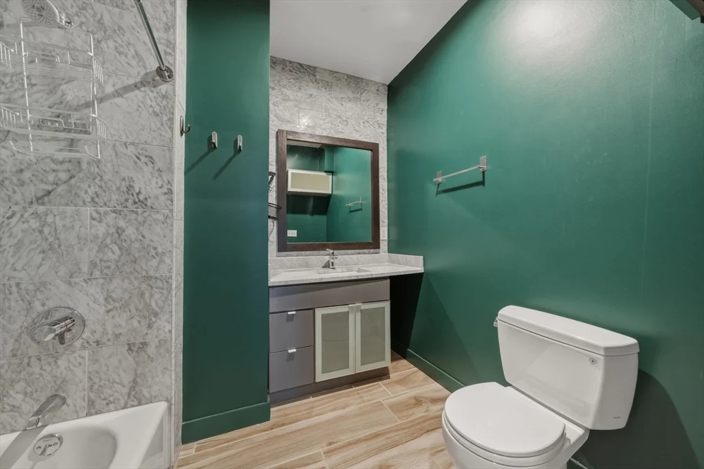 2 bed, 2 bath apartment for rent at 186 Paris St Unit 1, East Boston — photo 6 of 18