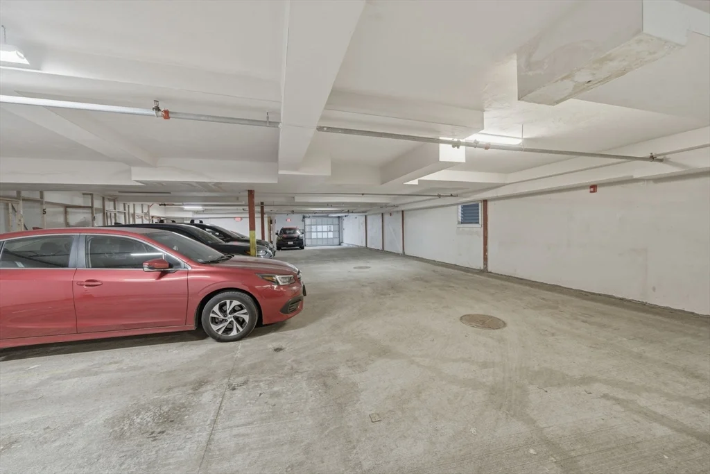 2 bed, 2 bath apartment for rent at 186 Paris St Unit 1, East Boston — photo 3 of 18