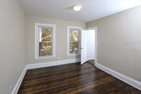 3 bed, 1 bath apartment for rent at 186 Plymouth St Unit 3, Abington — photo 6 of 12