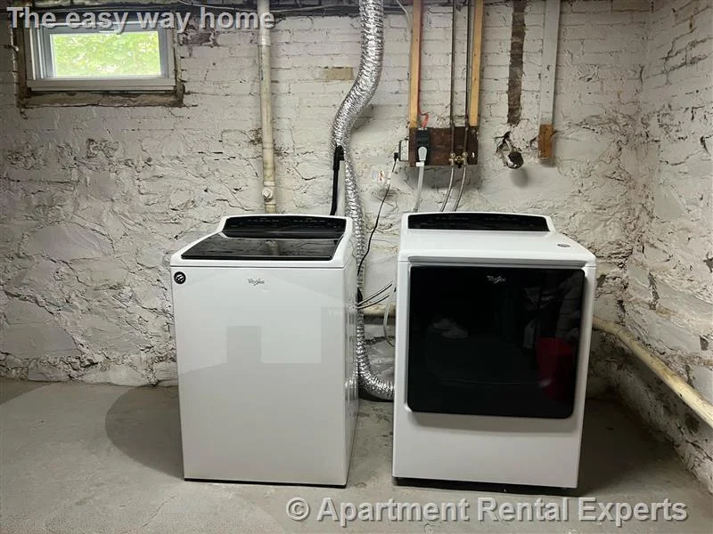 2 bed, 2 bath apartment for rent at 186 Powder House Blvd Unit 2 (1BR, 1 Bath), Teele Square — photo 7 of 8