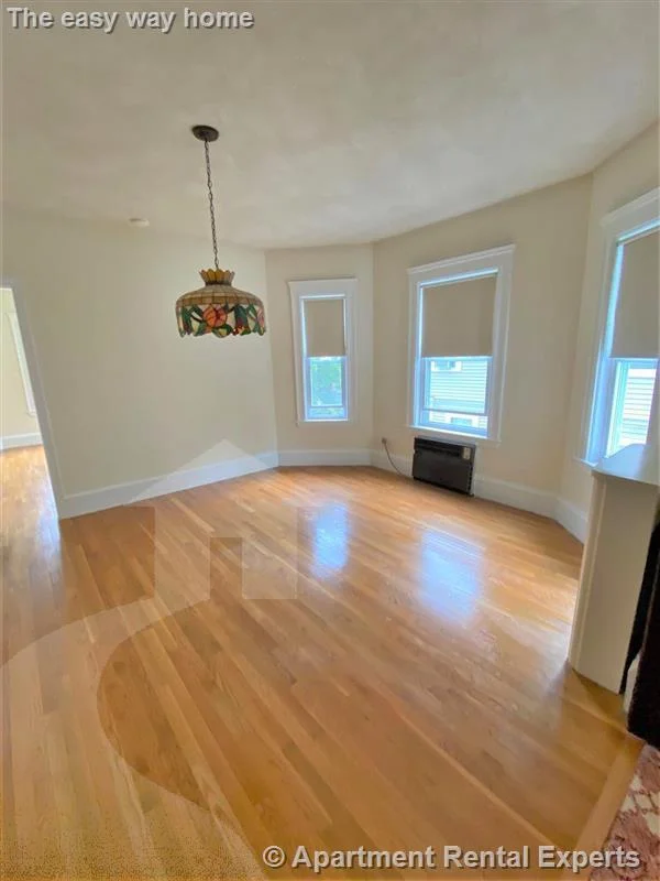 2 bed, 2 bath apartment for rent at 186 Powder House Blvd Unit 2 (1BR, 1 Bath), Teele Square — photo 5 of 8
