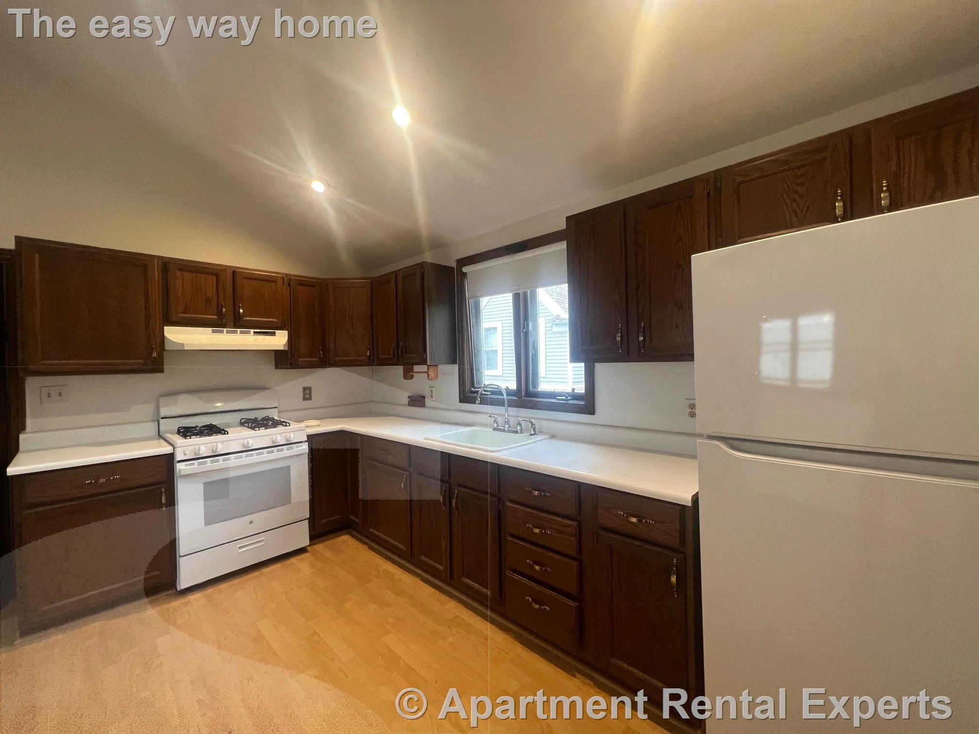 2 bed, 1 bath apartment for rent at 186 Powder House Blvd Unit 3, Teele Square — photo 4 of 17