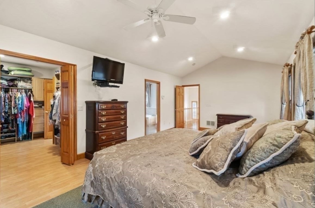 4 bed, 2 bath apartment for rent at 186 Ridge, Millis — photo 8 of 21