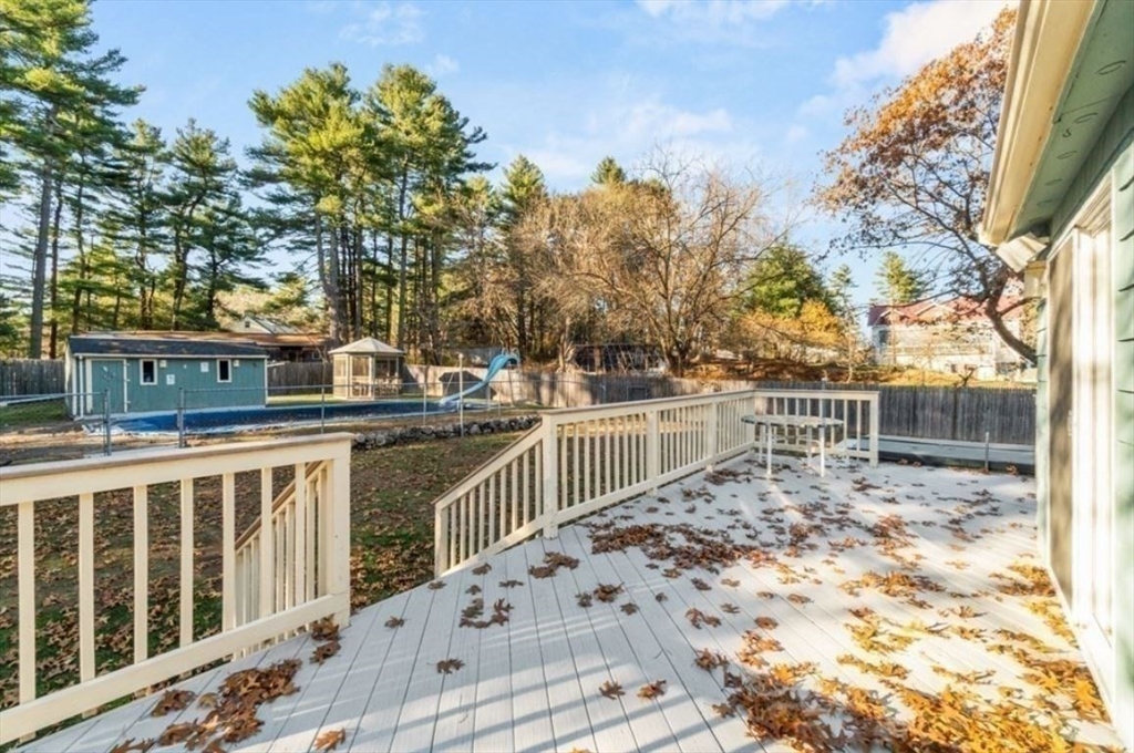 4 bed, 2 bath apartment for rent at 186 Ridge, Millis — photo 16 of 21