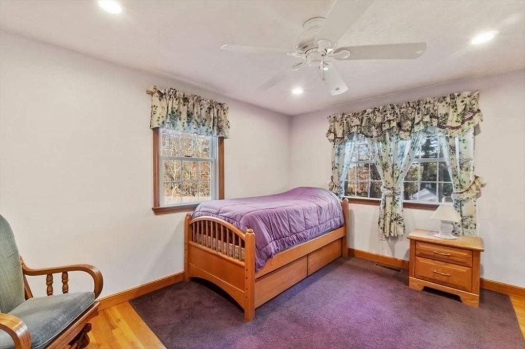 4 bed, 2 bath apartment for rent at 186 Ridge, Millis — photo 11 of 21