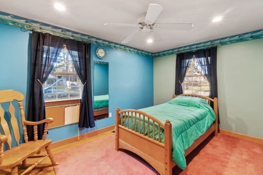 4 bed, 2 bath apartment for rent at 186 Ridge, Millis — photo 10 of 21