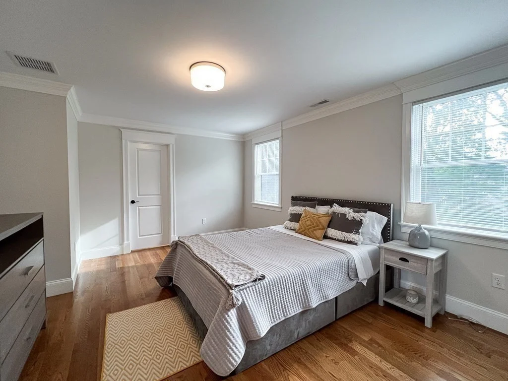5 bed, 4+ bath apartment for rent at 186 Ridge St, Winchester — photo 13 of 21