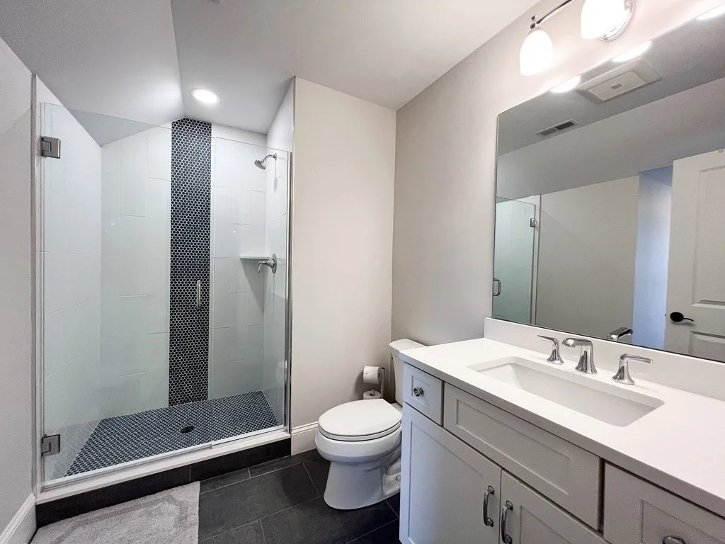 5 bed, 4+ bath apartment for rent at 186 Ridge St, Winchester — photo 17 of 21
