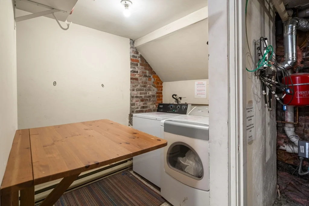 2 bed, 2 bath apartment for rent at 186 7th St Unit 1F, South Boston — photo 21 of 23