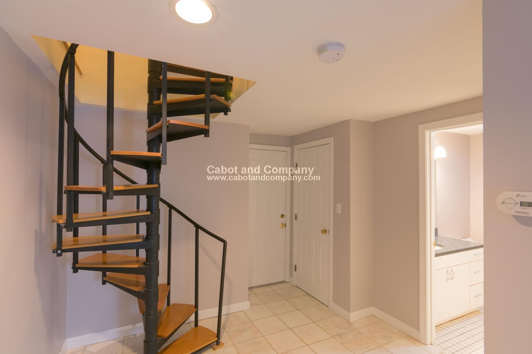 2 bed, 2 bath apartment for rent at 186 7th St Unit 1, South Boston — photo 8 of 10