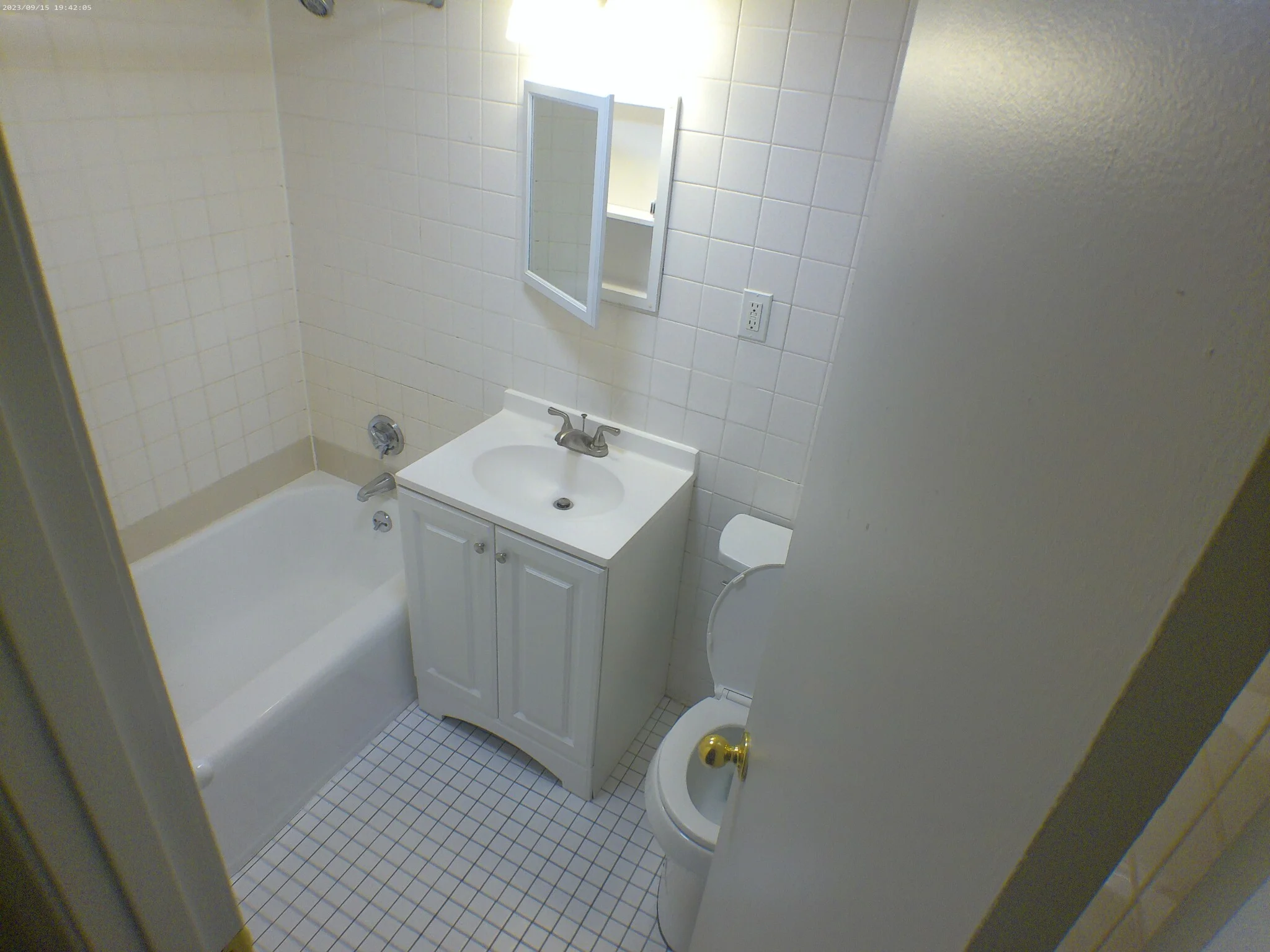 1 bed, 1 bath apartment for rent at 1862-1870 Beacon St Unit 4-09, Brighton — photo 7 of 18