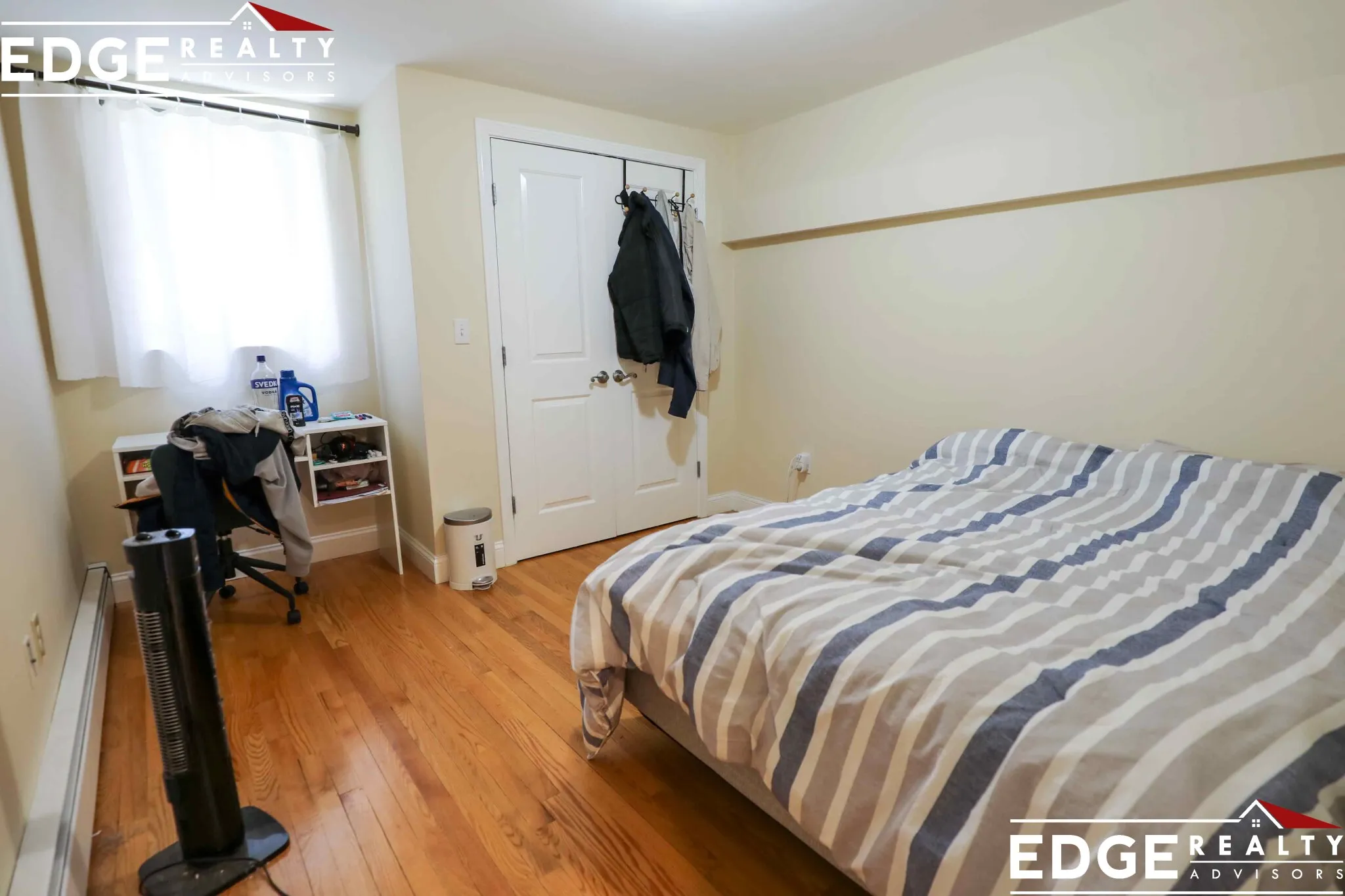 3.5 bed, 2 bath apartment for rent at 1864 Commonwealth Ave Unit A, Brighton — photo 7 of 10