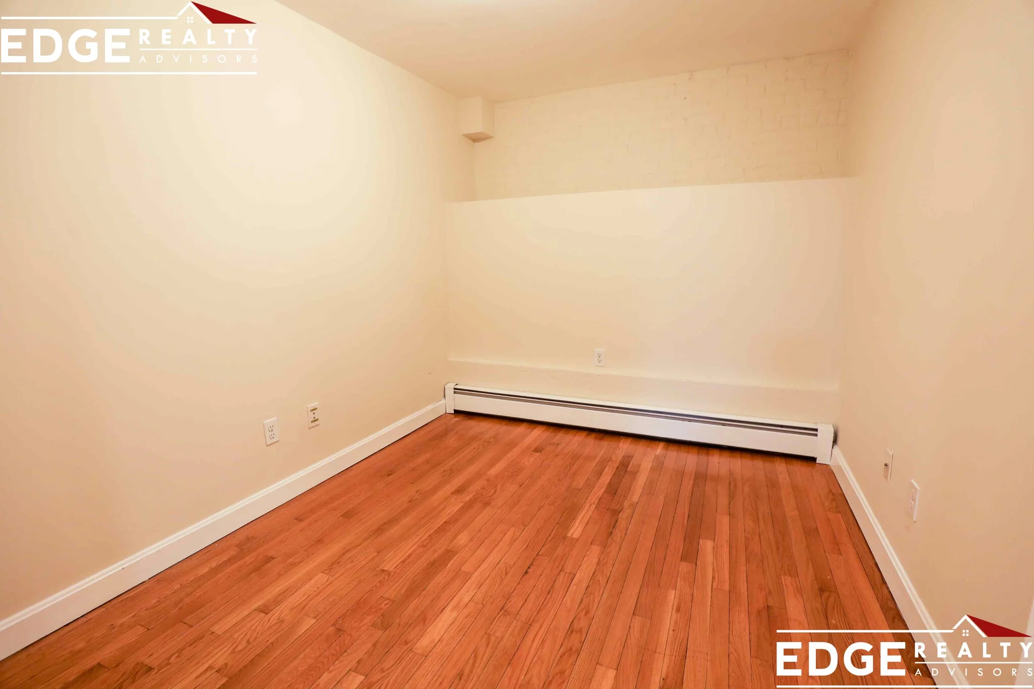 3.5 bed, 2 bath apartment for rent at 1864 Commonwealth Ave Unit A, Brighton — photo 8 of 10