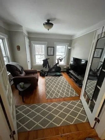 3 bed, 1 bath apartment for rent at 187 Beach St Unit 2, Marlborough — photo 2 of 7
