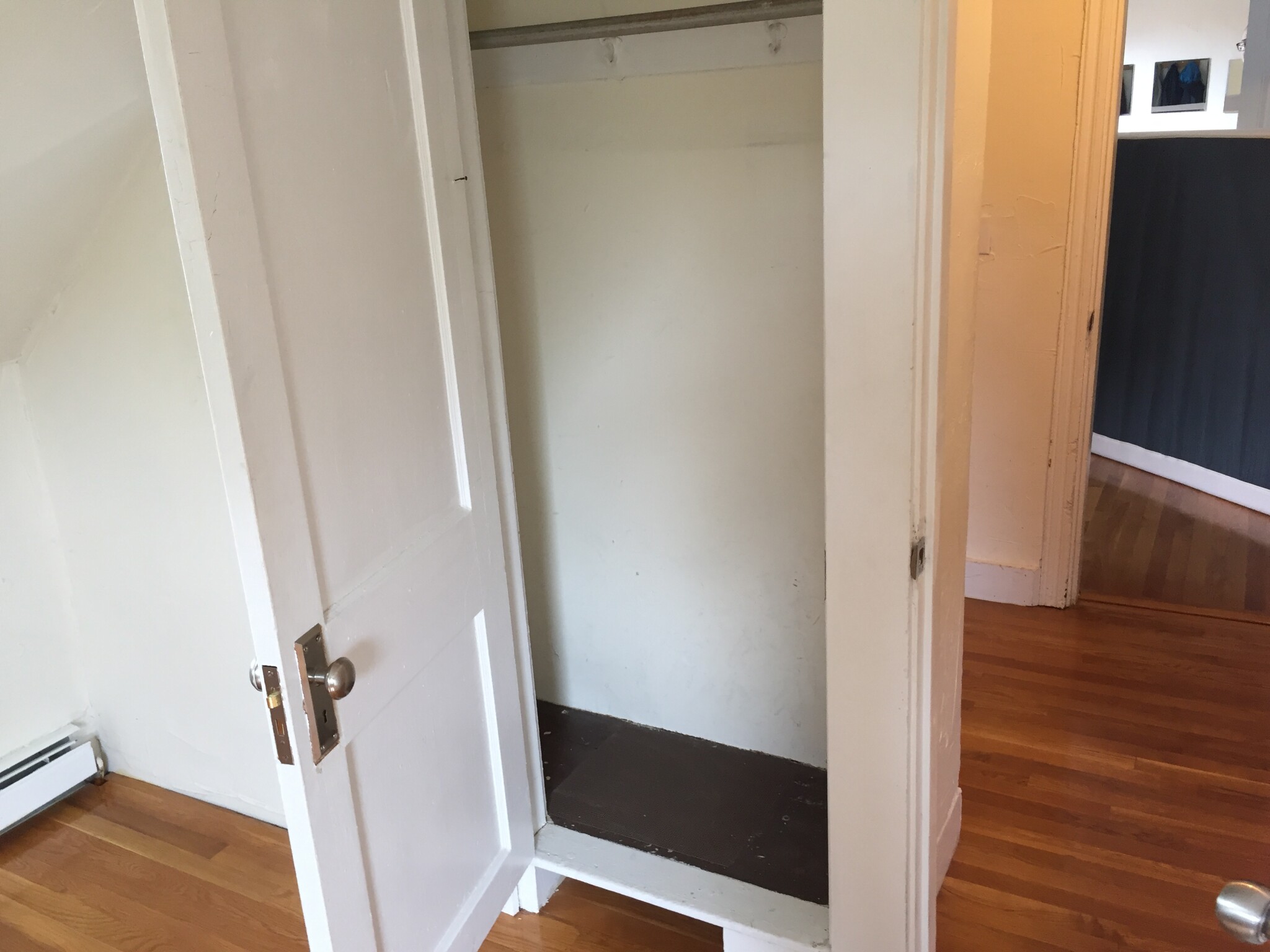 2 bed, 1 bath apartment for rent at 187 Beacon St Unit 3, Ward Two — photo 4 of 10