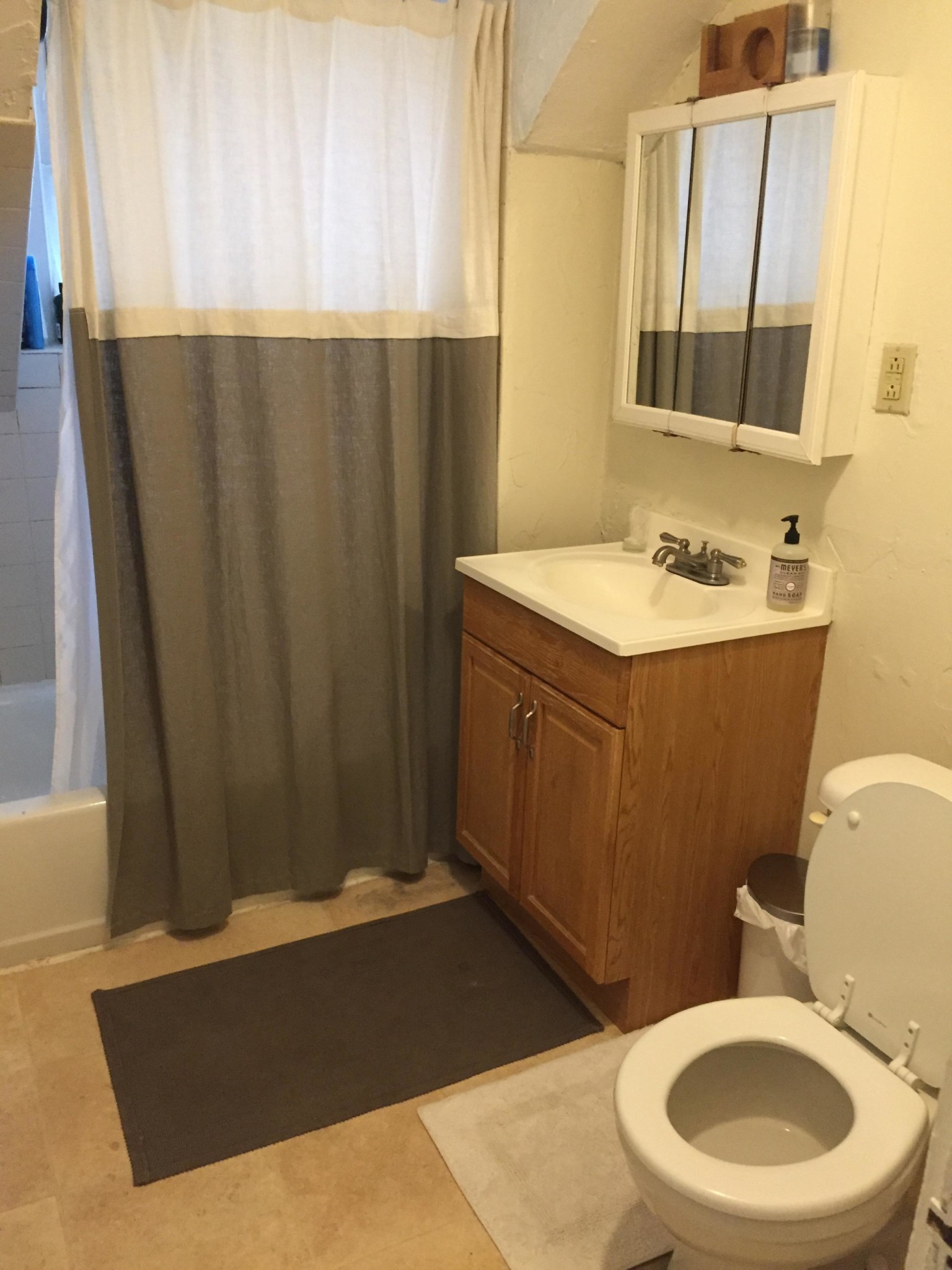 2 bed, 1 bath apartment for rent at 187 Beacon St Unit 3, Ward Two — photo 1 of 10