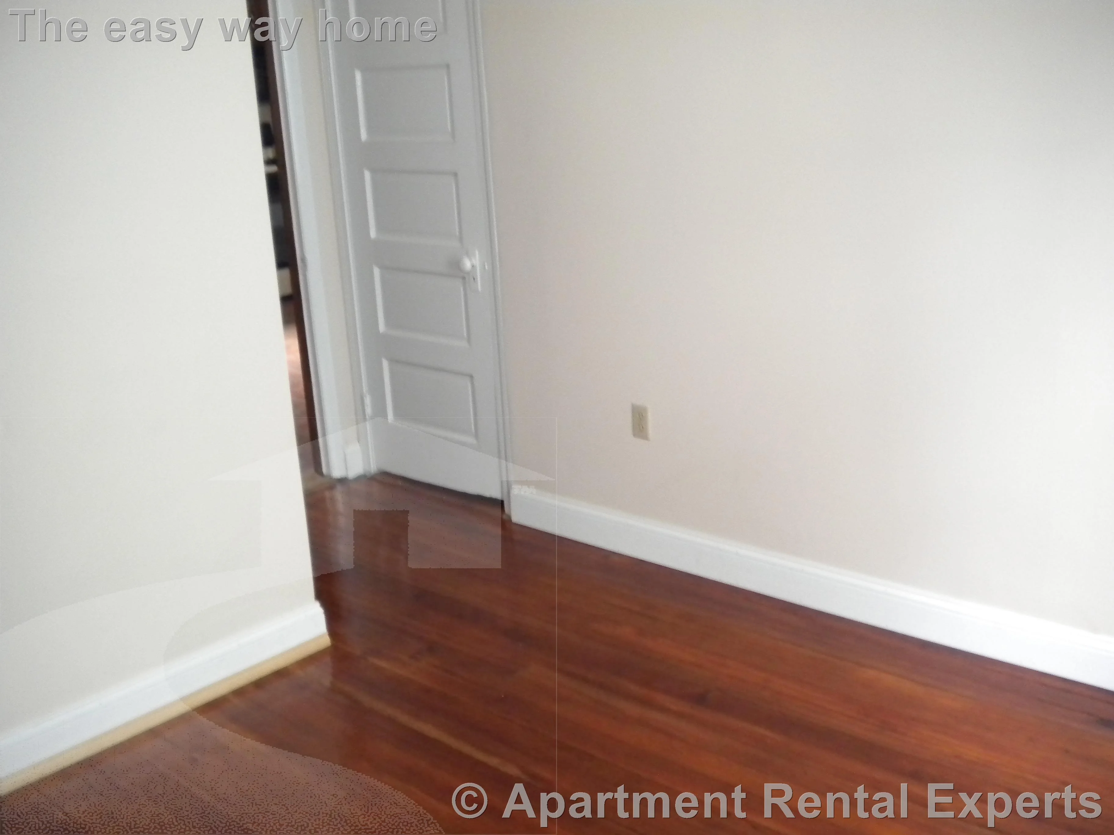 3 bed, 1 bath apartment for rent at 187 Broadway Unit 1, Sullivan Square — photo 6 of 13