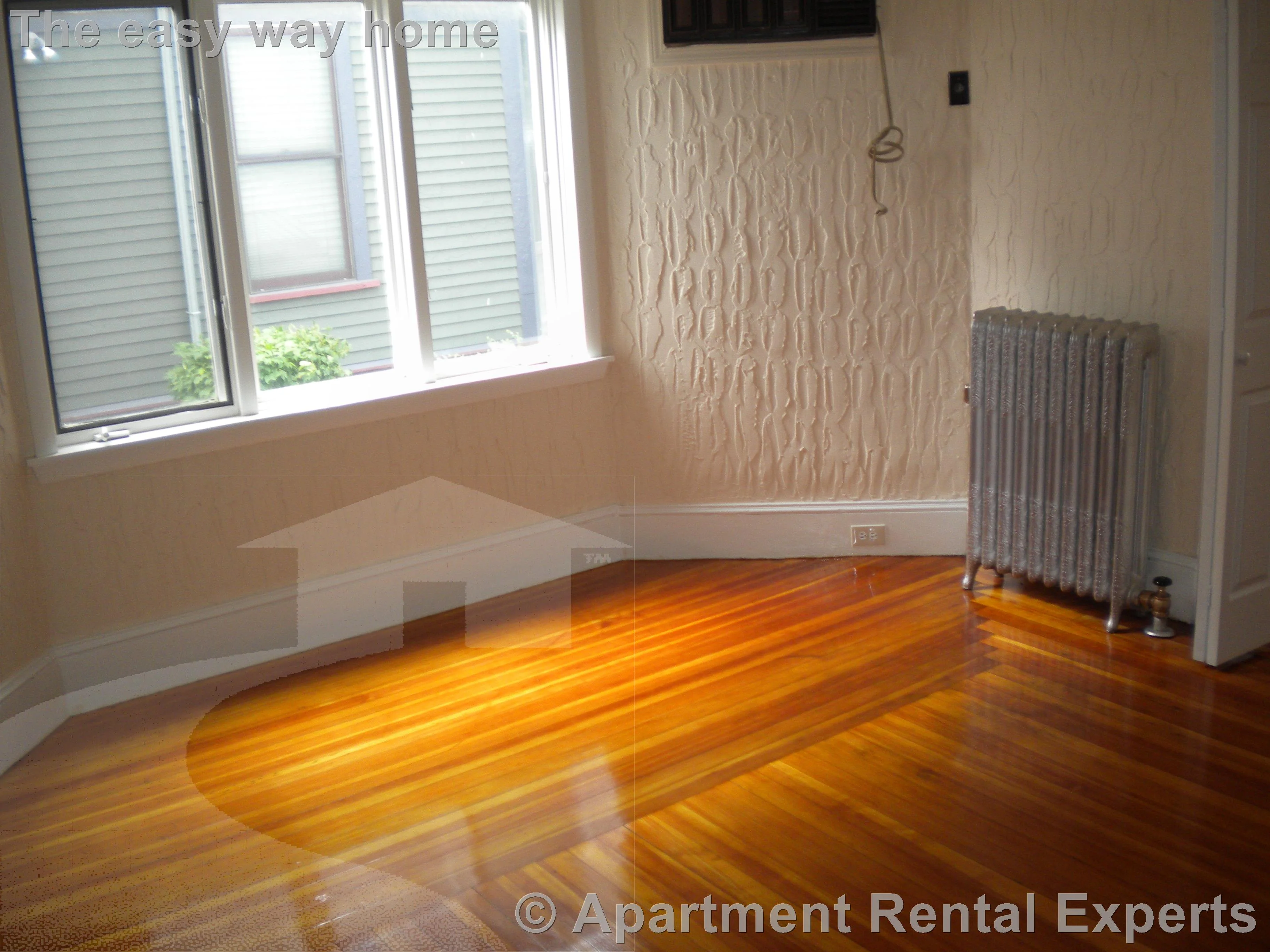 3 bed, 1 bath apartment for rent at 187 Broadway Unit 1, Sullivan Square — photo 8 of 13
