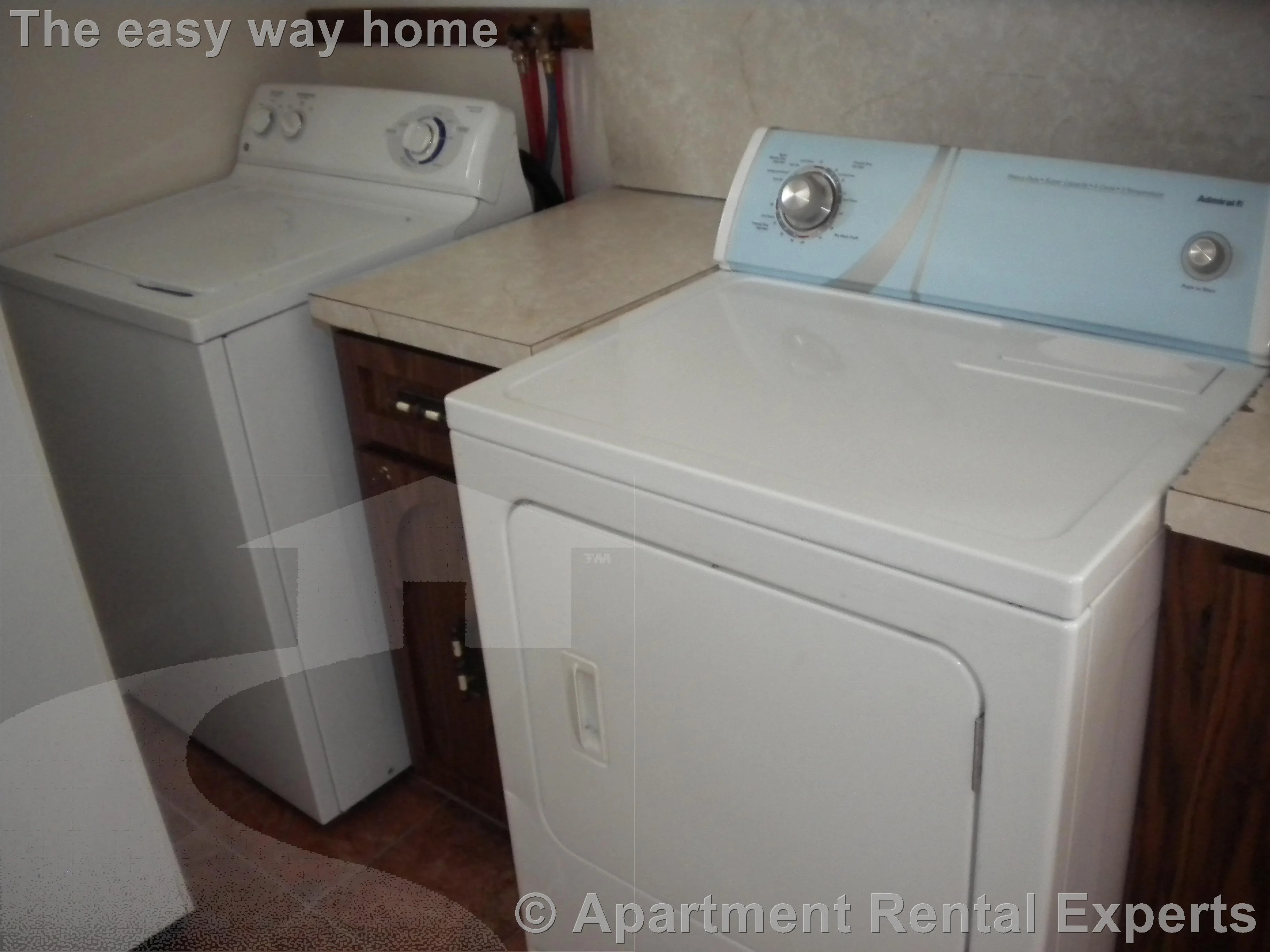 3 bed, 1 bath apartment for rent at 187 Broadway Unit 1, Sullivan Square — photo 3 of 13